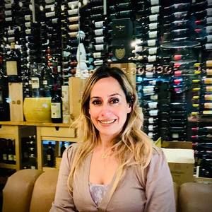 Meet your Posher, Bibi